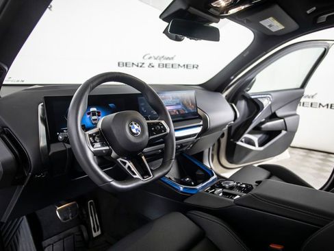 Used 2025 BMW X3 xDrive30i w/ Premium Package image 22