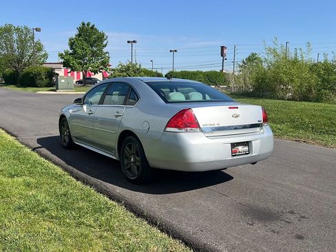 Used 2011 Chevrolet Impala LT FWD image 7