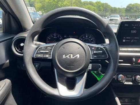 Used 2023 Kia Forte LXS FWD image 13