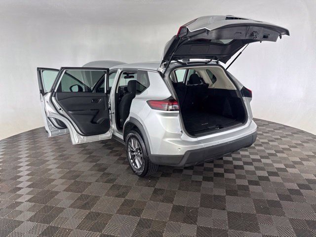Certified 2024 Nissan Rogue S AWD/4WD image 16