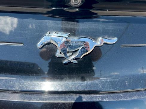 Used 2020 Ford Mustang Coupe RWD image 22