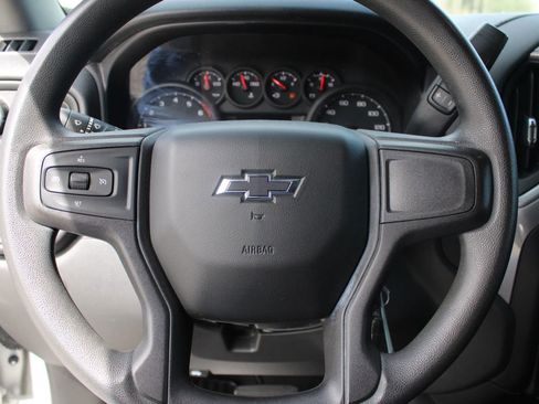 Used 2020 Chevrolet Silverado 1500 Custom Trail Boss w/ Custom Convenience Package image 32