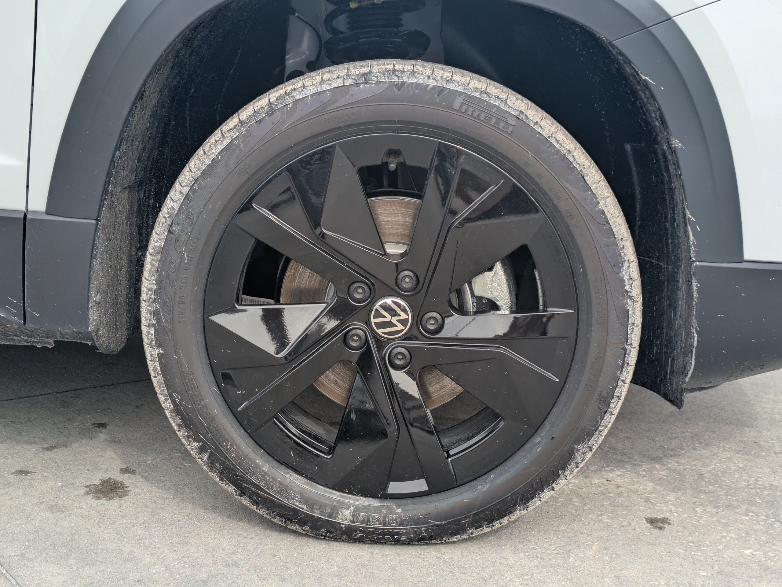New 2026 Volkswagen Taos SE FWD image 11