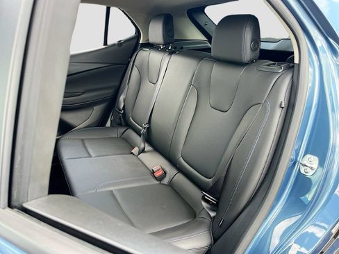 Used 2025 Buick Encore GX Sport Touring w/ Advanced Technology Package FWD image 22