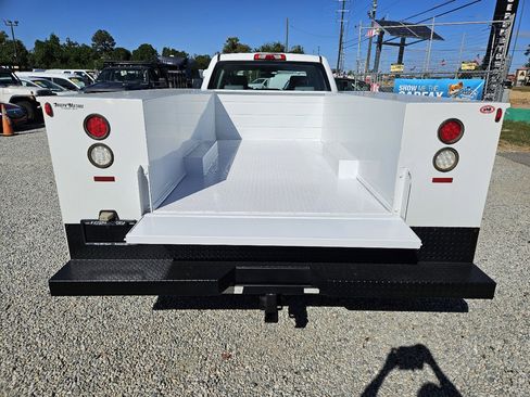 Used 2016 Chevrolet Silverado 3500 W/T image 11