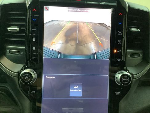 New 2027 RAM 2500 Tradesman AWD/4WD image 18