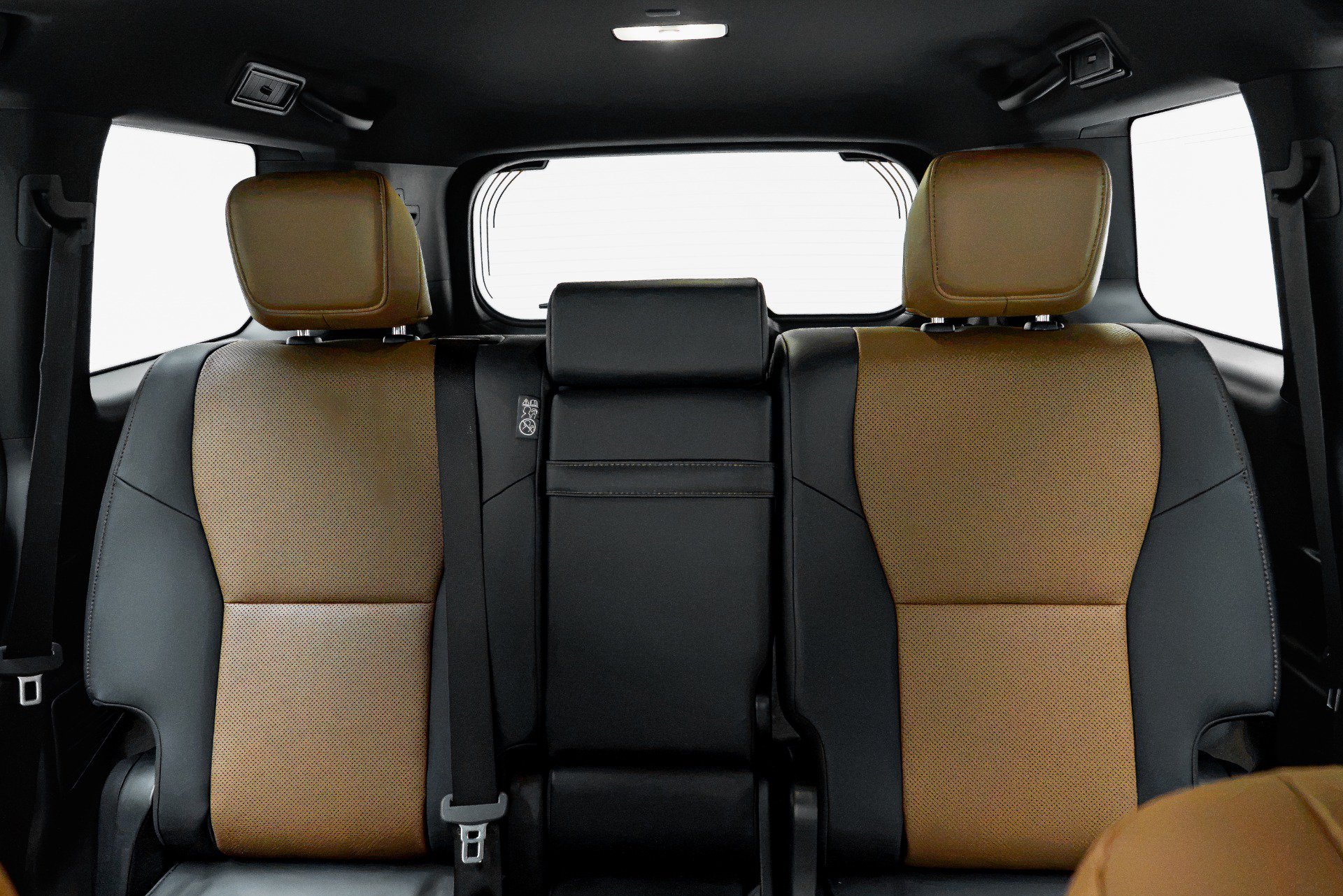 Used 2024 Lexus GX 550 w/ Accessory Package (2T) AWD/4WD image 44
