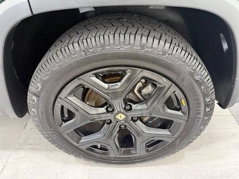 Used 2023 Rivian R1S Adventure AWD/4WD image 5