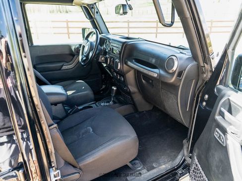 Used 2017 Jeep Wrangler Unlimited Sport w/ Quick Order Package 24S image 54