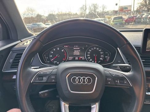 Used 2020 Audi Q5 2.0T Premium w/ Convenience Package AWD/4WD image 21