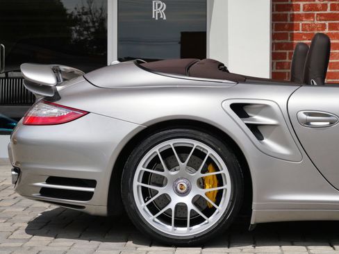 Used 2012 Porsche 911 Turbo S AWD/4WD image 7