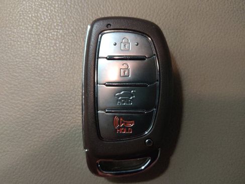 Used 2018 Hyundai Elantra Value Edition image 32