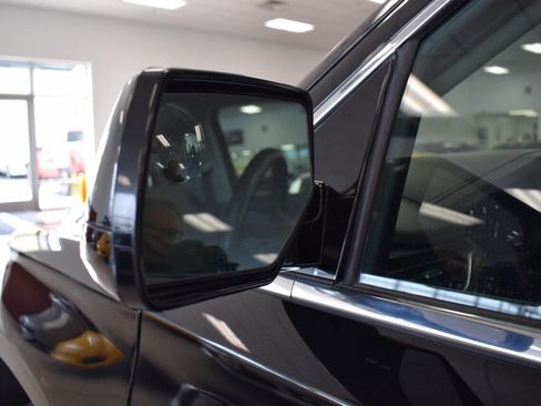 Used 2017 Chevrolet Tahoe LT image 13