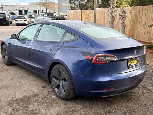 Used 2021 Tesla Model 3 Long Range image 9