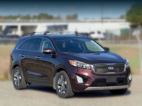 Used 2016 Kia Sorento SX image 1