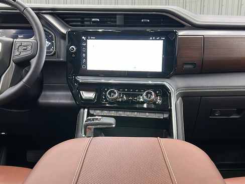 Used 2025 GMC Sierra 1500 Denali Ultimate image 23