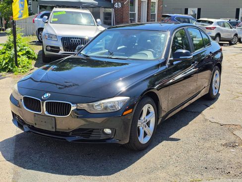 Used 2013 BMW 328i xDrive Sedan AWD/4WD image 3