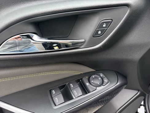 New 2026 Chevrolet Trax ACTIV w/ Driver Confidence Package image 23