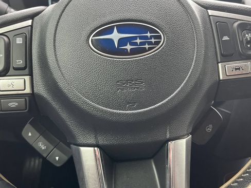 Used 2018 Subaru Forester 2.5i Touring w/ Popular Package #3B AWD/4WD image 15