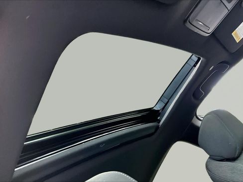Used 2023 Honda Accord Sport image 14