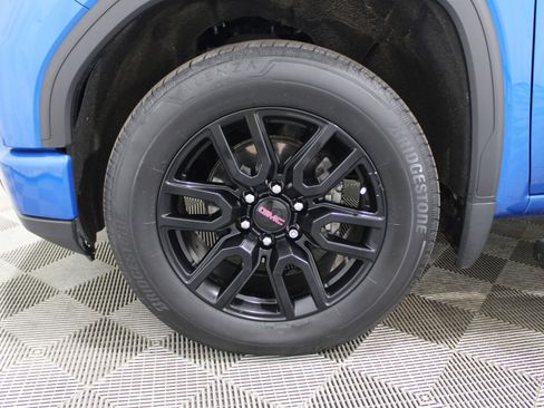 Used 2022 GMC Sierra 1500 Elevation image 38