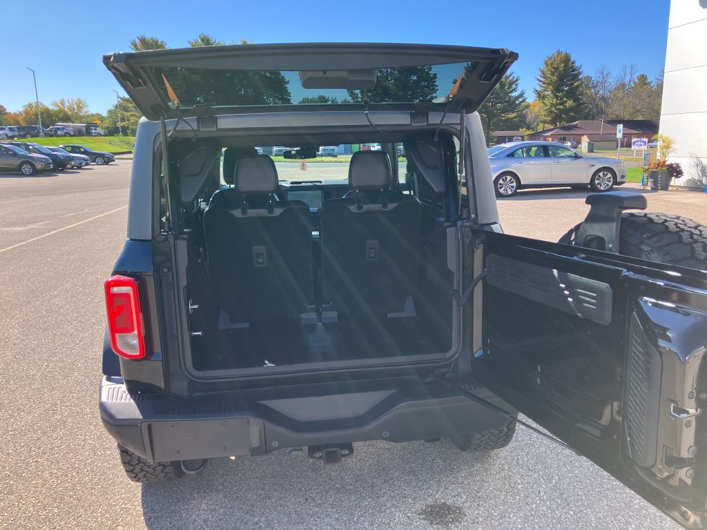 Used 2024 Ford Bronco Black Diamond AWD/4WD image 16