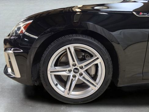 Used 2022 Audi A5 2.0T Premium Plus AWD/4WD image 25