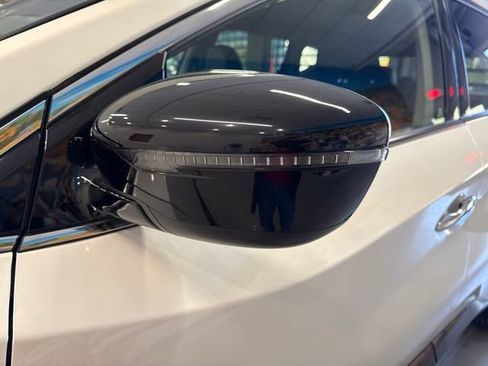 Used 2024 Nissan Murano SV w/ SV Midnight Edition Package AWD/4WD image 15