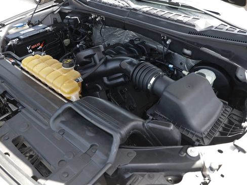 Used 2016 Ford F150 XL w/ Heavy-Duty Payload Package RWD image 31