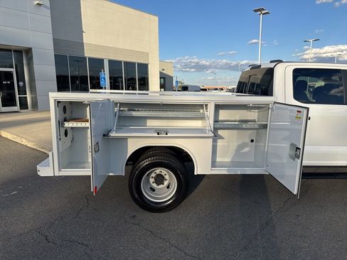 New 2026 Ford F350 XL w/ XL Chrome Package AWD/4WD image 17