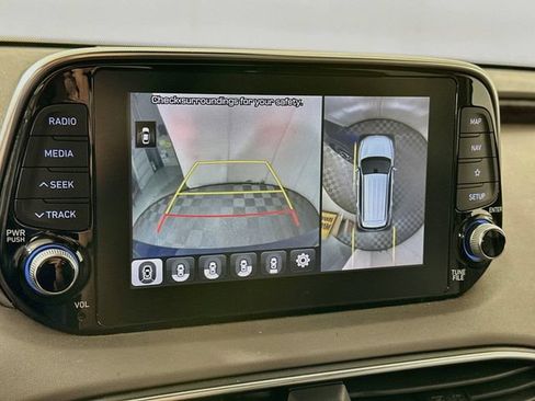 Used 2019 Hyundai Santa Fe AWD image 18