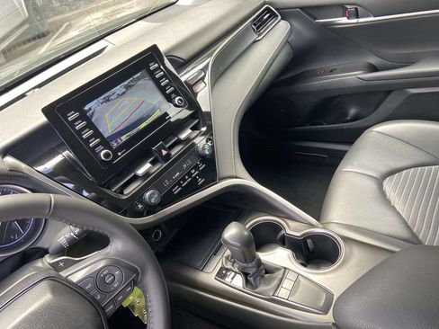Used 2023 Toyota Camry SE FWD image 23