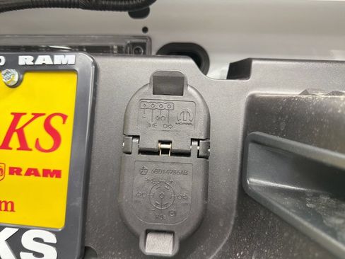 New 2026 RAM 3500 Tradesman AWD/4WD image 8