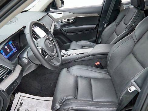 Certified 2023 Volvo XC90 T8 Ultimate w/ Lounge Package image 19