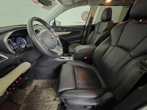 Used 2021 Subaru Ascent Limited w/ Technology Package AWD/4WD image 16