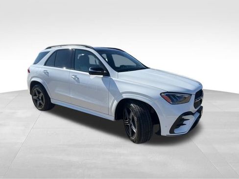 Certified 2025 Mercedes-Benz GLE 450e 4MATIC image 1
