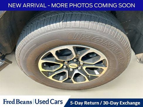 Used 2024 Ford Expedition XLT AWD/4WD image 6