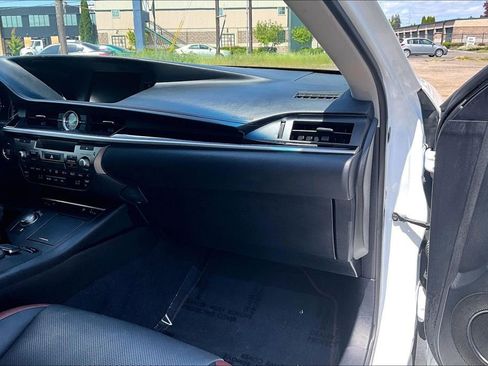 Used 2015 Lexus ES 350 FWD image 19