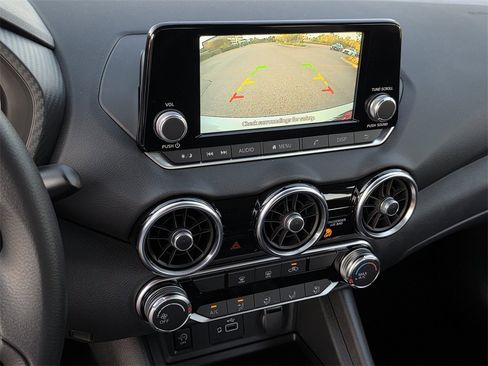 New 2025 Nissan Sentra S image 10