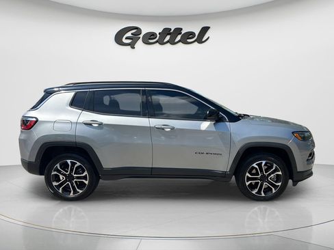Used 2024 Jeep Compass Limited AWD/4WD image 3