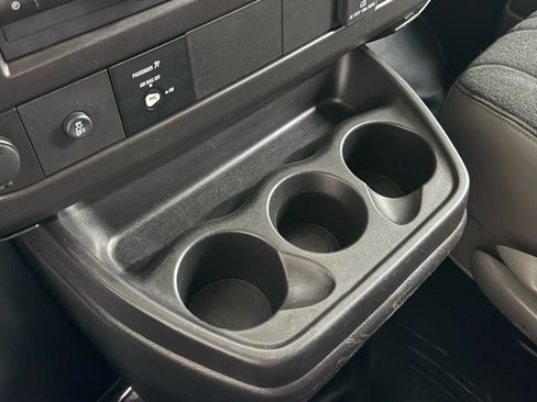 Used 2021 Chevrolet Express 2500 w/ Driver Convenience Package image 26