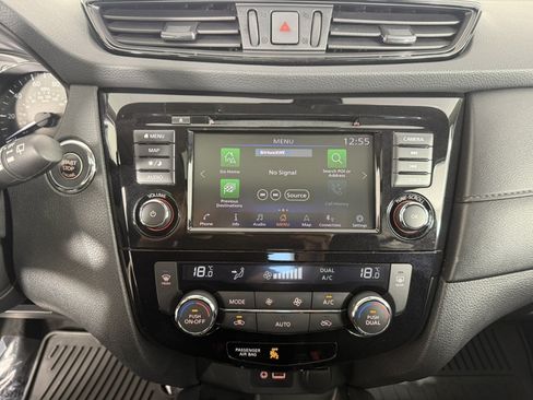 Used 2020 Nissan Rogue SV AWD/4WD image 20