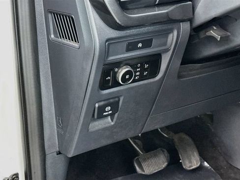 Used 2025 Ford F150 STX w/ Equipment Group 200A AWD/4WD image 10