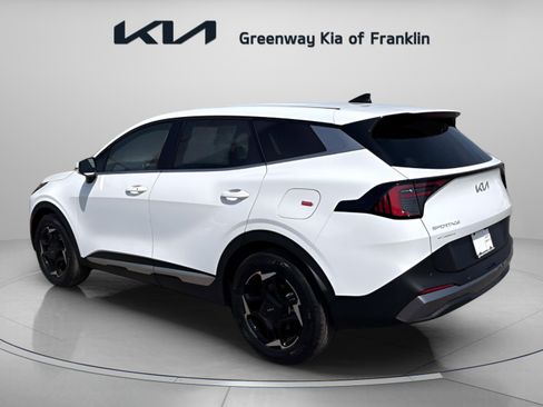 New 2026 Kia Sportage EX FWD image 5