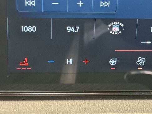 Used 2024 Ford Mustang GT Premium image 16