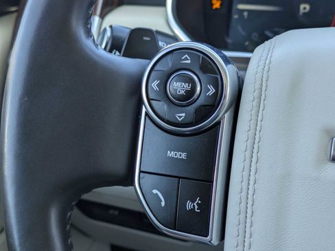 Used 2014 Land Rover Range Rover HSE AWD/4WD image 25
