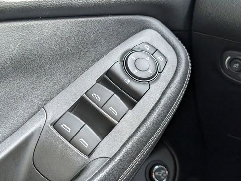 Used 2021 Buick Encore GX Essence w/ Advanced Technology Package image 29