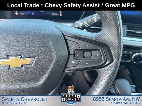 Used 2024 Chevrolet Trax LT FWD image 17