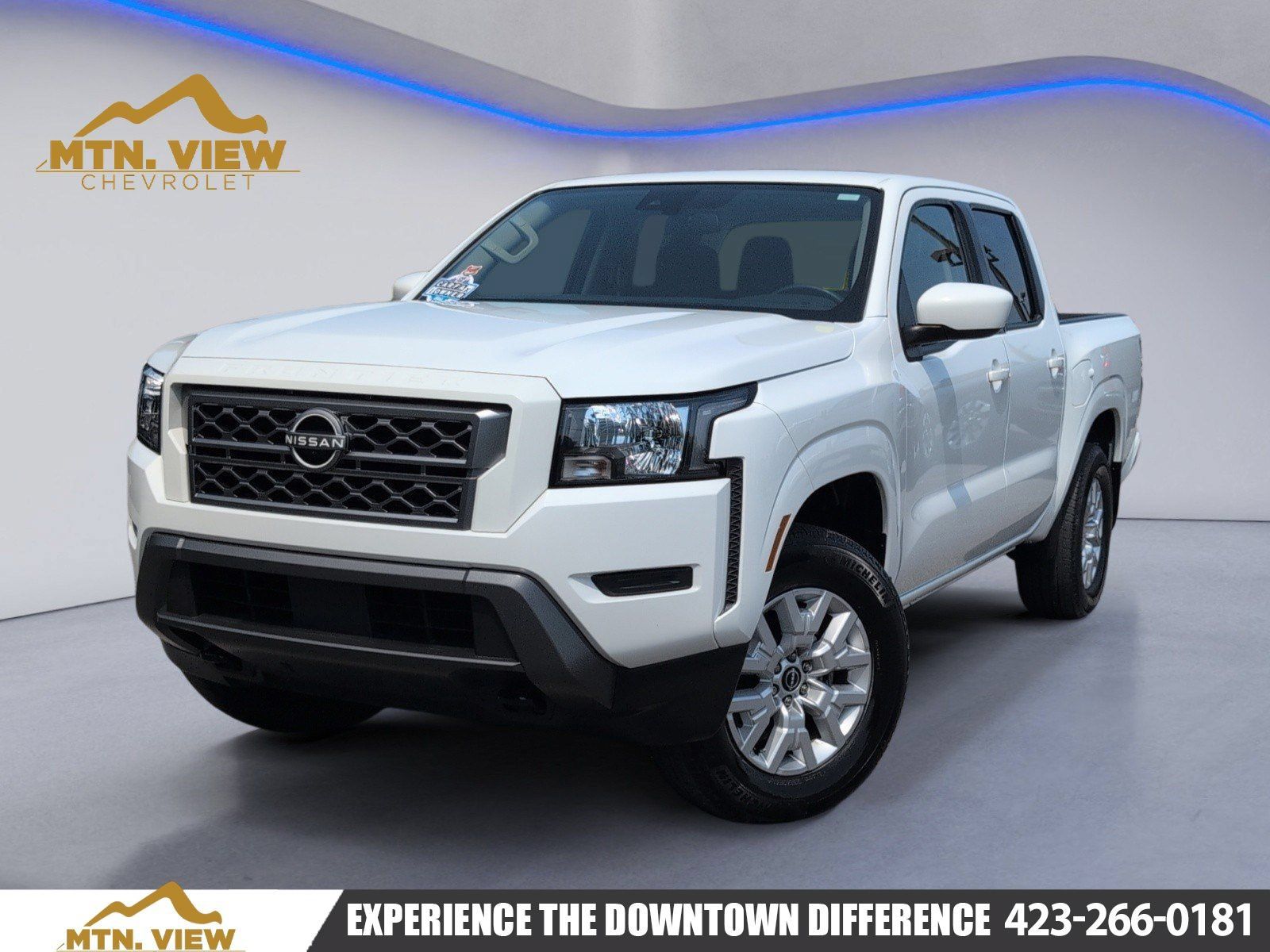 Used 2023 Nissan Frontier SV w/ Tow Package AWD/4WD image 1