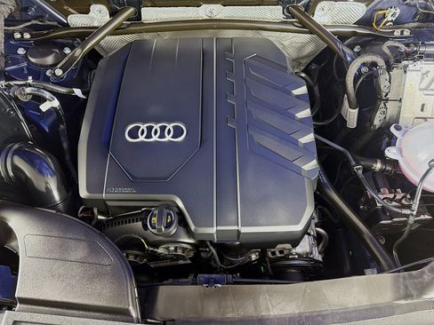 Certified 2025 Audi Q5 2.0T Premium Plus w/ Premium Plus Package AWD/4WD image 32